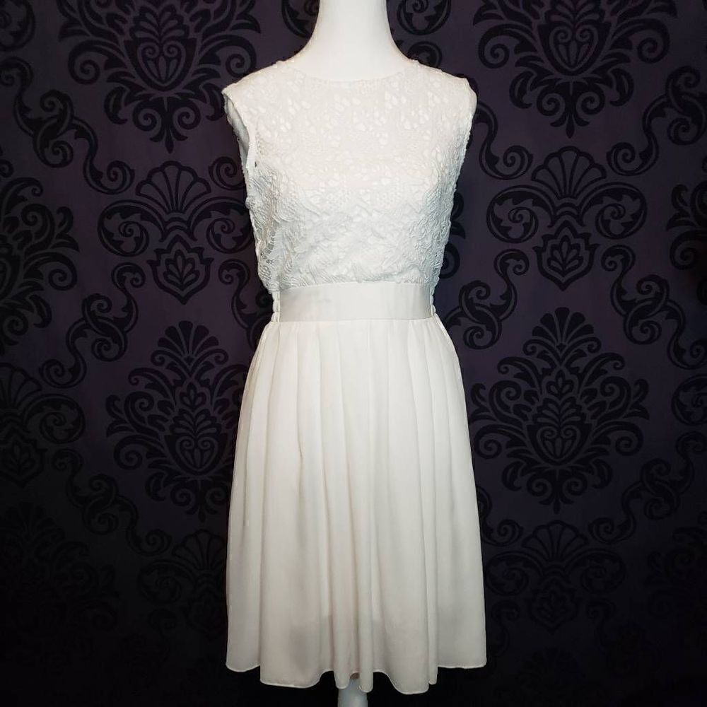 Zanzea Collection Womens White Sleeves Lace Bodice Sheer Skirt Dress Size 4